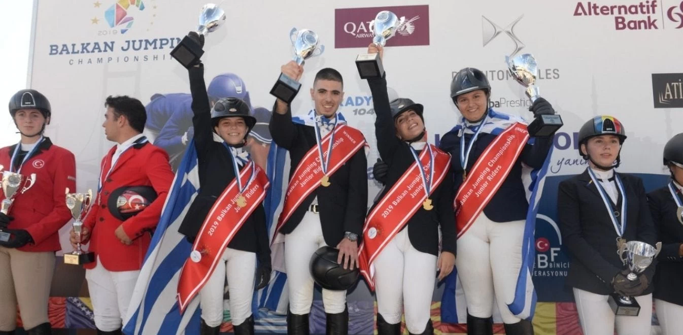 Έξι μετάλλια κατέκτησαν στην Πόλη οι Έλληνες ιππείς και αμαζόνες